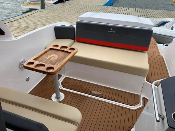 LANCHA VENTURA 350 HT 2018 - Imagem 13