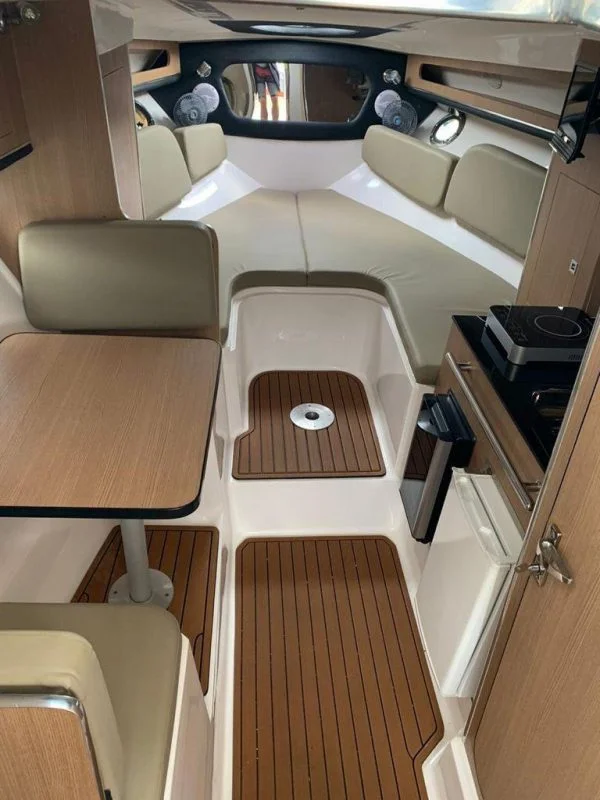 LANCHA VENTURA 350 HT 2018 - Imagem 11