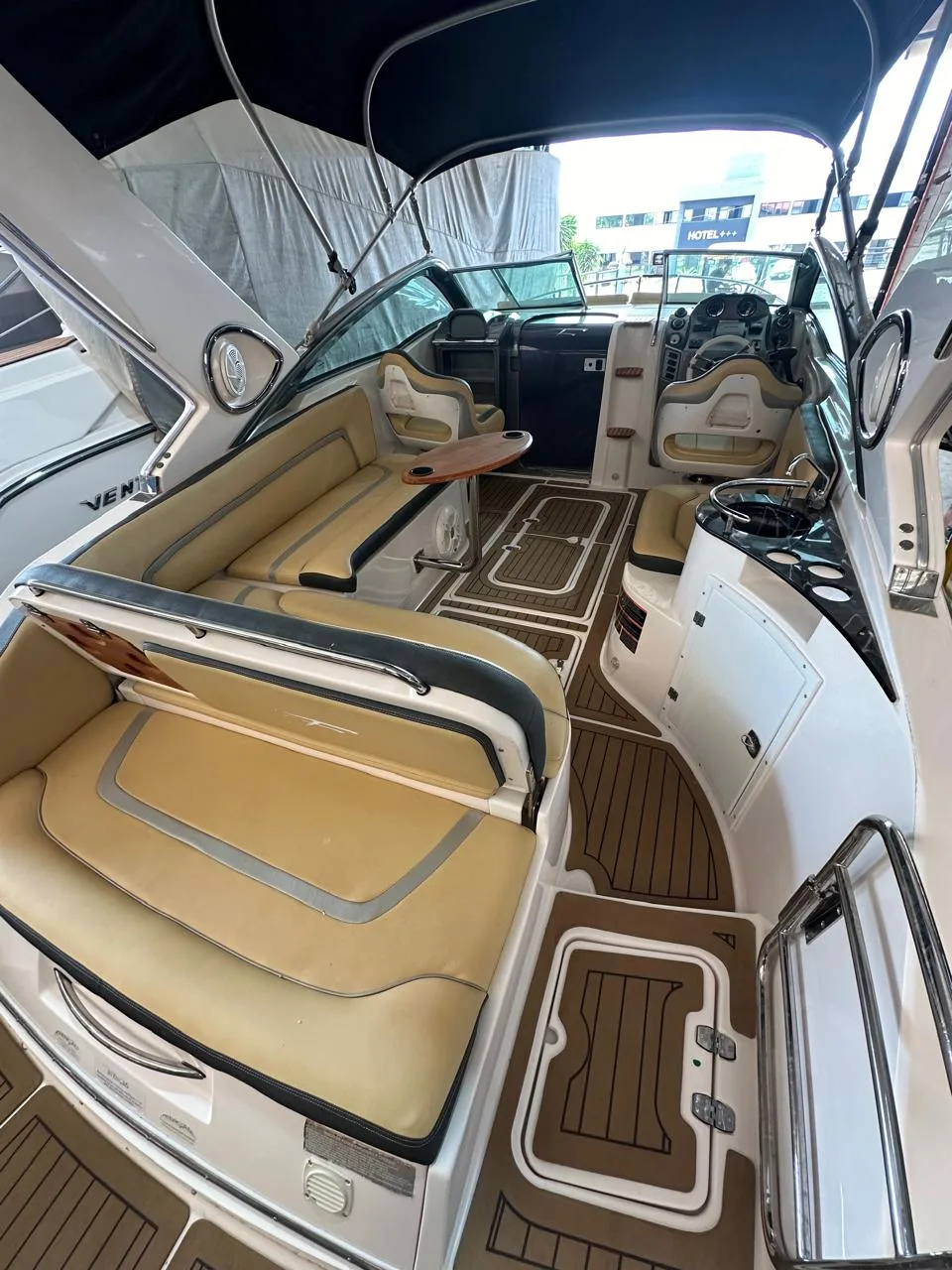 Lancha Focker 275 - Imagem 10