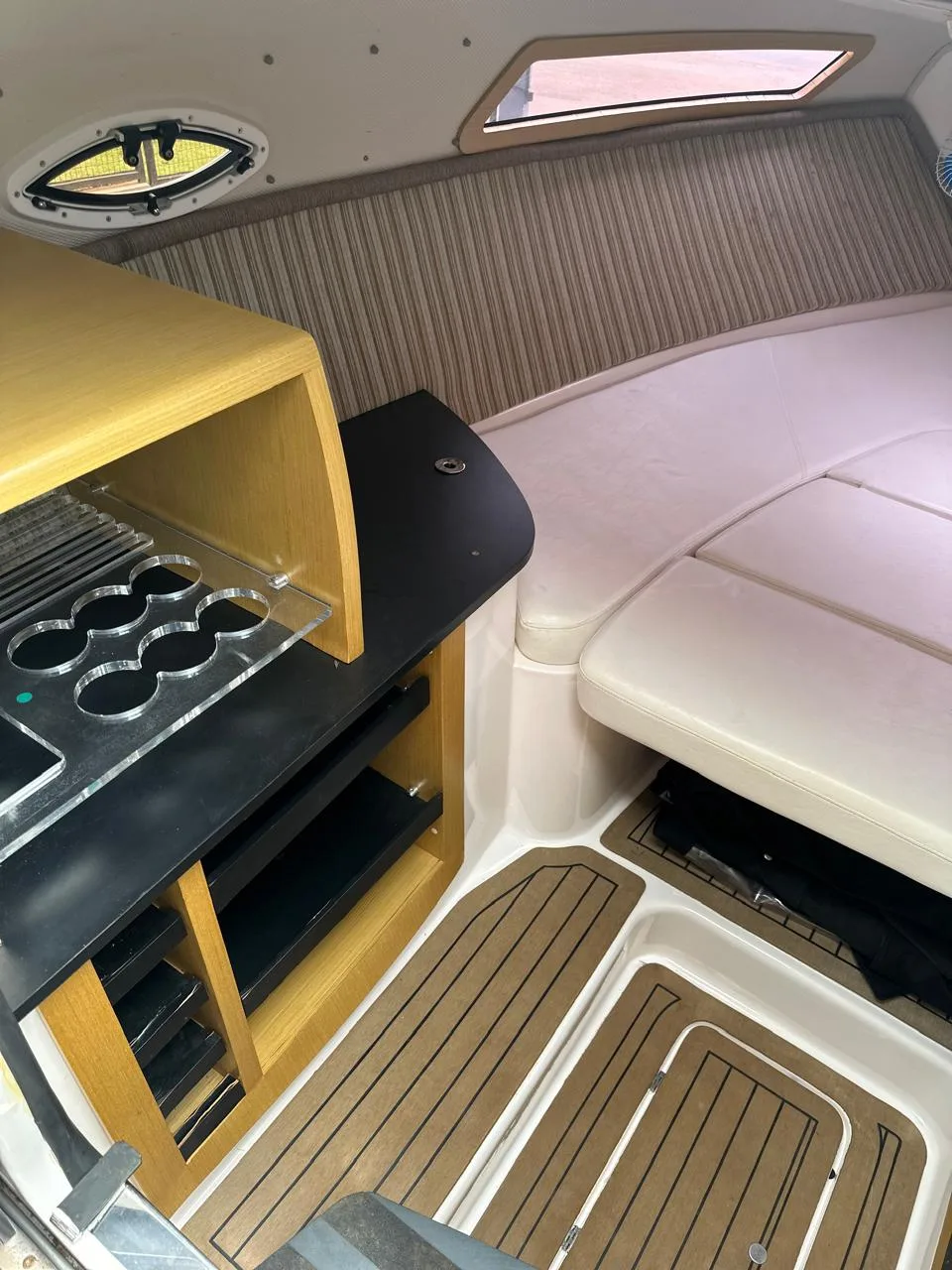 Lancha Focker 275 - Imagem 7