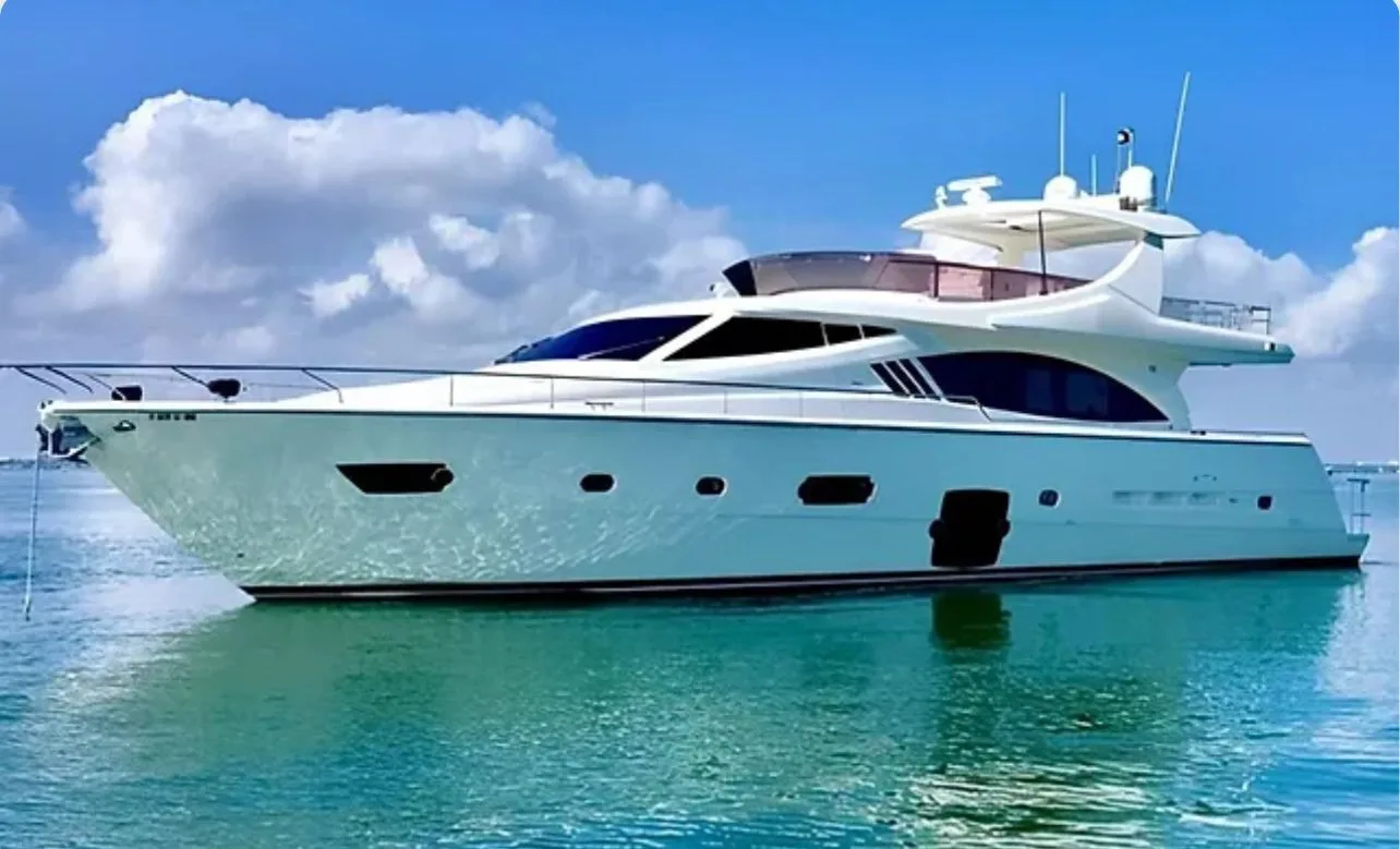 FERRETTI YACHTS