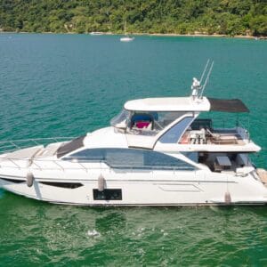 AZIMUT YACHTS MODELO AZIMUT 62