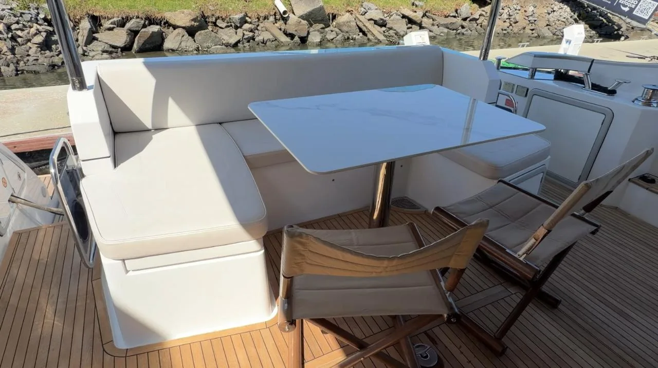 Azimut 56 2017 - Imagem 14