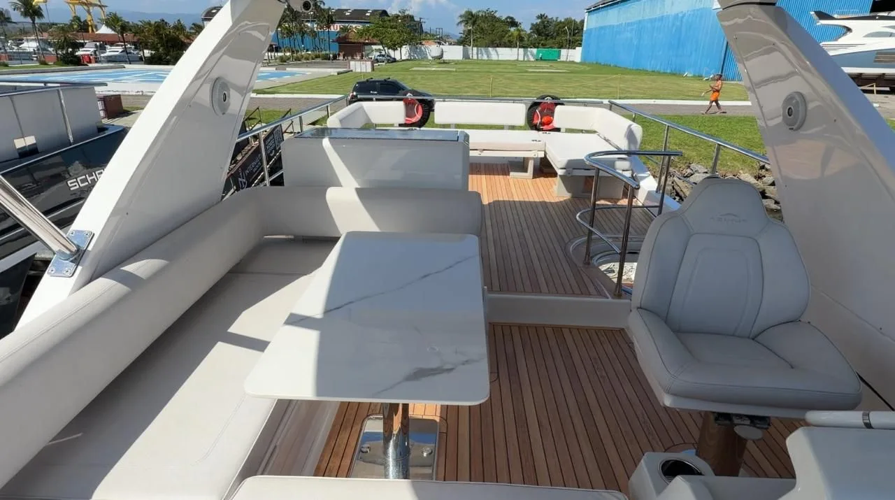 Azimut 56 2017 - Imagem 15